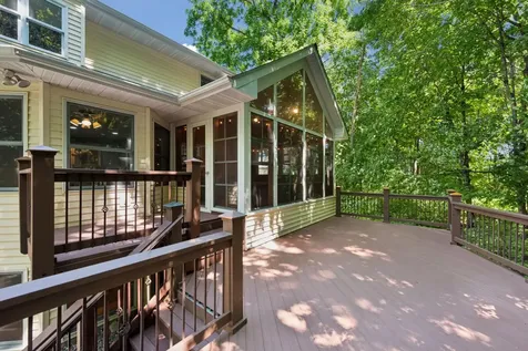 8469 Woodland Curve Saint Bonifacius MN 55375