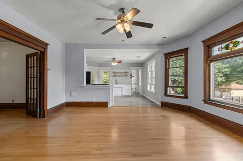 1503 Washington Street NE Minneapolis MN 55413