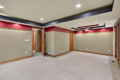 8432 W 100th Street Bloomington MN 55438