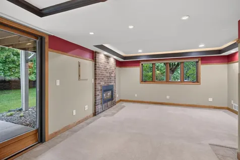 8432 W 100th Street Bloomington MN 55438