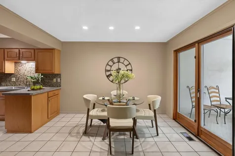 8432 W 100th Street Bloomington MN 55438