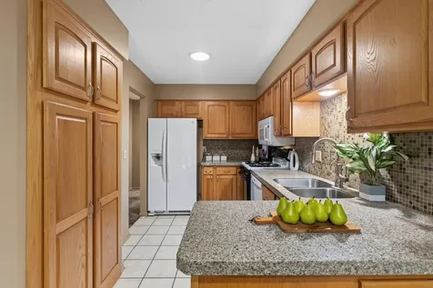 8432 W 100th Street Bloomington MN 55438
