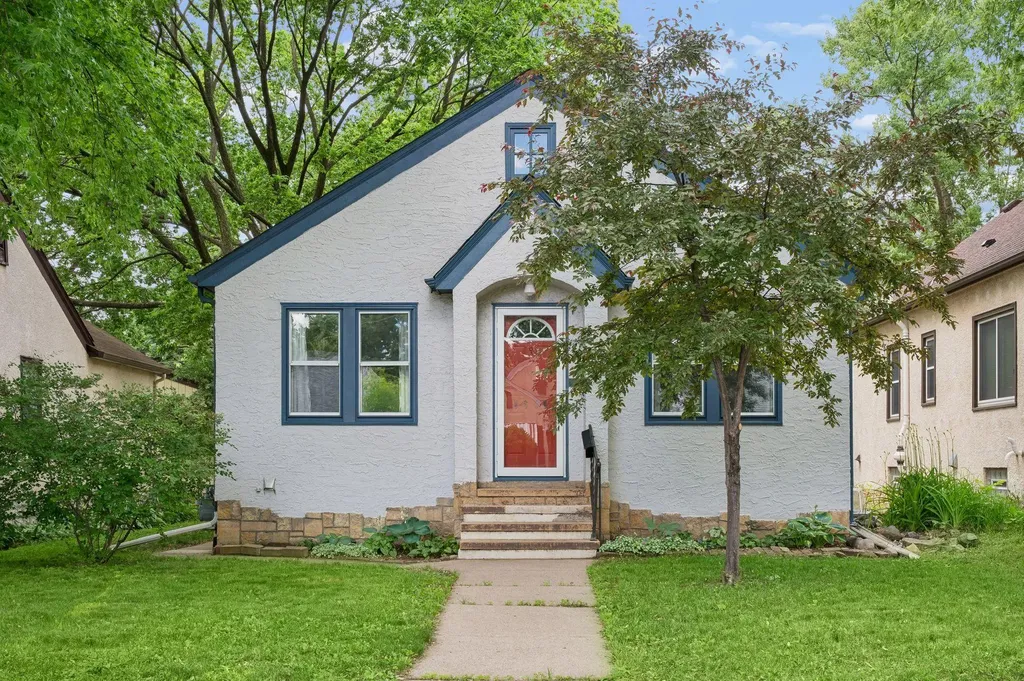 4604 35th Avenue S Minneapolis MN 55406