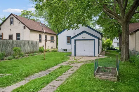 4604 35th Avenue S Minneapolis MN 55406