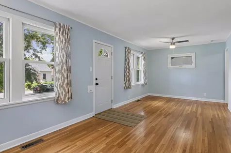 4604 35th Avenue S Minneapolis MN 55406