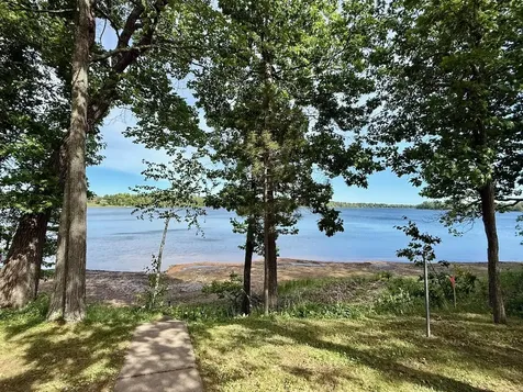 4826 Lazy Pine Road Moose Lake MN 55767