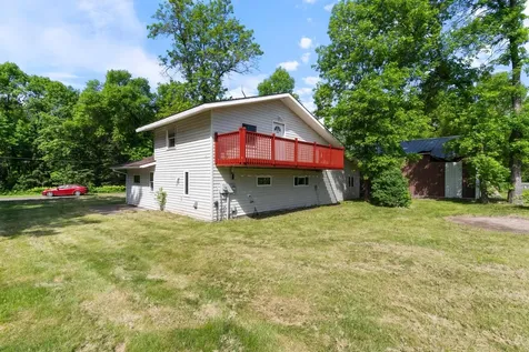15 Vermillion Street Carlton MN 55718