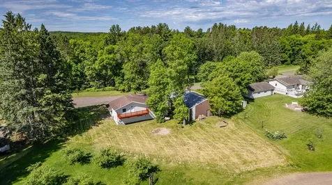 15 Vermillion Street Carlton MN 55718