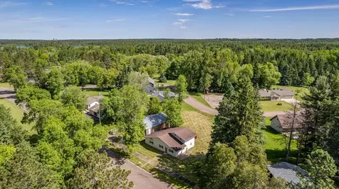 15 Vermillion Street Carlton MN 55718