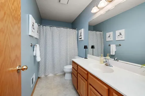 13522 Oakwood Drive Rogers MN 55374