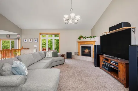 13522 Oakwood Drive Rogers MN 55374