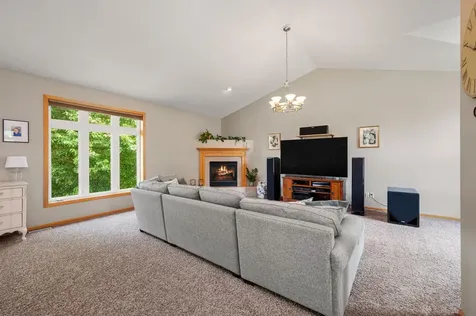 13522 Oakwood Drive Rogers MN 55374