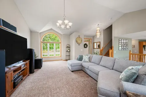 13522 Oakwood Drive Rogers MN 55374