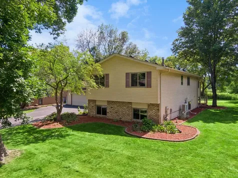 6527 Meadowlark Lane N Maple Grove MN 55369