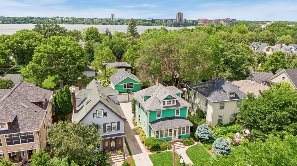 3212 Irving Avenue S Minneapolis MN 55408