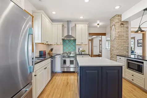 3212 Irving Avenue S Minneapolis MN 55408