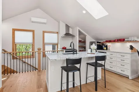 3212 Irving Avenue S Minneapolis MN 55408