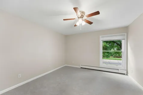 2800 Hamline Avenue N Roseville MN 55113