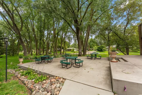 2800 Hamline Avenue N Roseville MN 55113