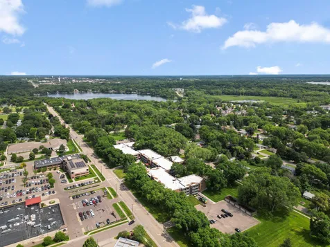 2800 Hamline Avenue N Roseville MN 55113