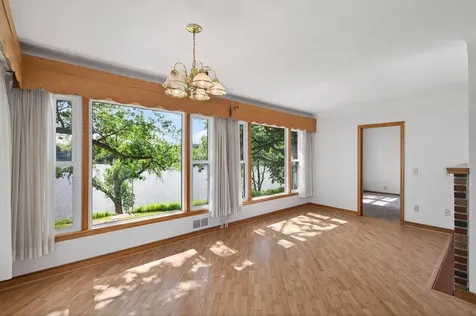 450 W Horseshoe Drive Shoreview MN 55126