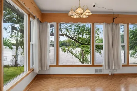 450 W Horseshoe Drive Shoreview MN 55126