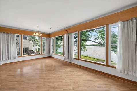 450 W Horseshoe Drive Shoreview MN 55126