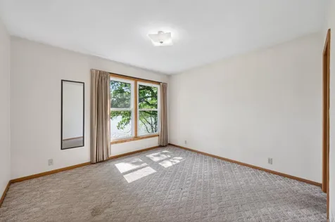 450 W Horseshoe Drive Shoreview MN 55126