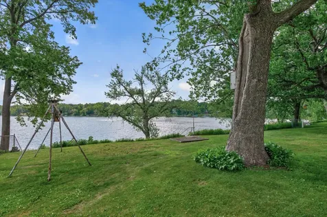 450 W Horseshoe Drive Shoreview MN 55126