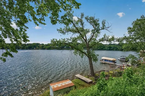 450 W Horseshoe Drive Shoreview MN 55126