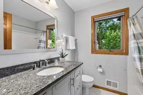 5020 Minneapolis Avenue Mound MN 55364