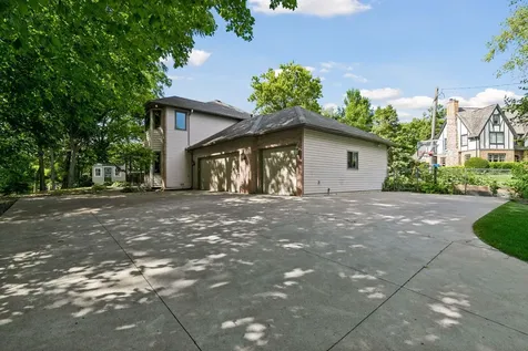 5020 Minneapolis Avenue Mound MN 55364