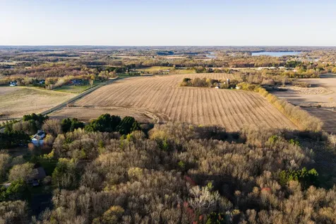 Tbd Lot 1 Park Trail Center City MN 55012