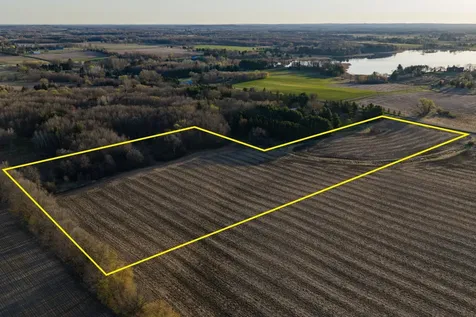 Tbd Lot 1 Park Trail Center City MN 55012