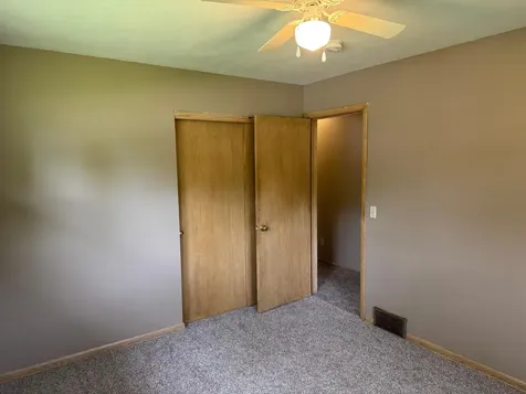 435 W Ottawa Street Le Center MN 56057
