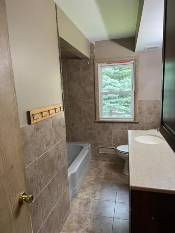 435 W Ottawa Street Le Center MN 56057