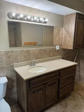 435 W Ottawa Street Le Center MN 56057