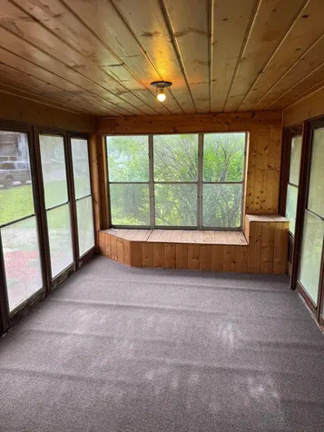 435 W Ottawa Street Le Center MN 56057
