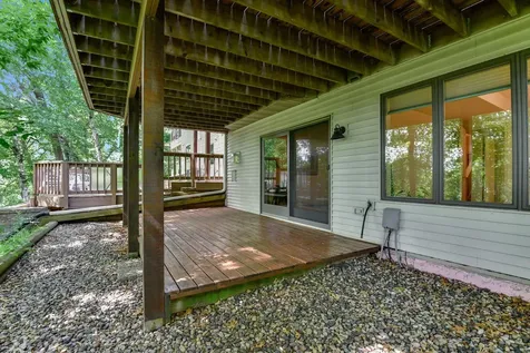 562 Deer Ridge Lane S Maplewood MN 55119