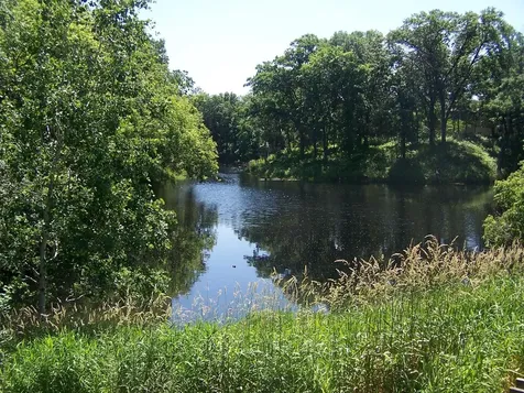562 Deer Ridge Lane S Maplewood MN 55119