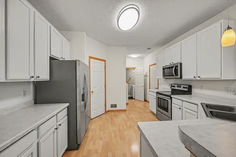 292 Tamarack Trail Farmington MN 55024