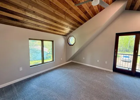 6592 Dewey Point Road Chisholm MN 55719