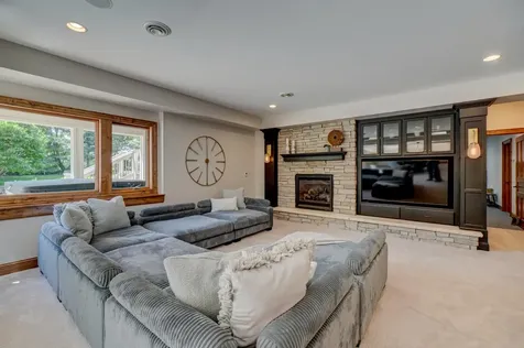11711 56th Street N Lake Elmo MN 55042