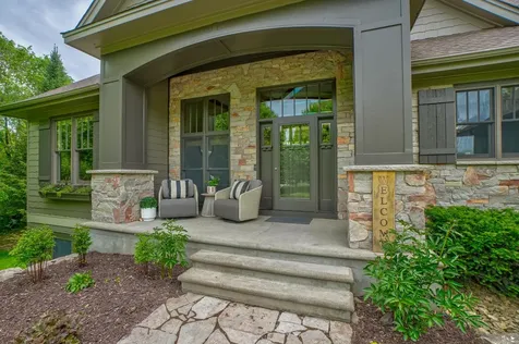 11711 56th Street N Lake Elmo MN 55042