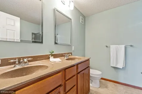 3473 Cherry Lane Woodbury MN 55129