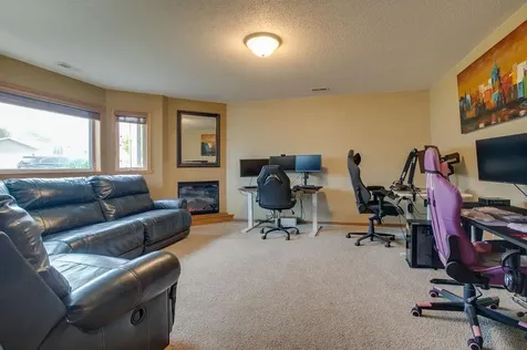 4711 Harvest Drive S Fargo ND 58104