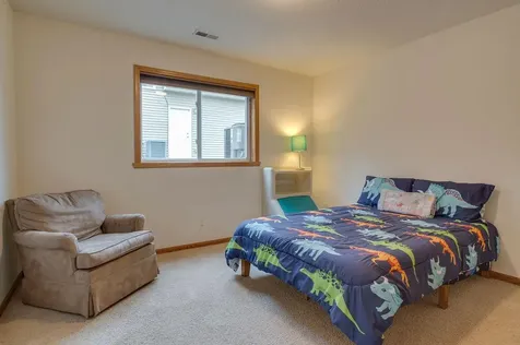4711 Harvest Drive S Fargo ND 58104