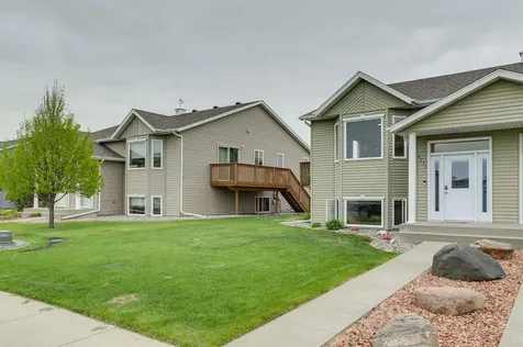 4711 Harvest Drive S Fargo ND 58104