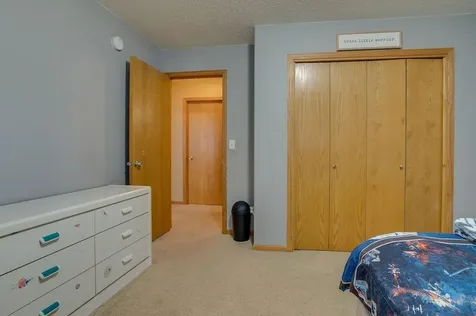 4711 Harvest Drive S Fargo ND 58104