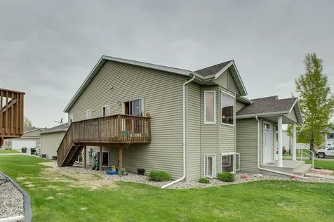 4711 Harvest Drive S Fargo ND 58104